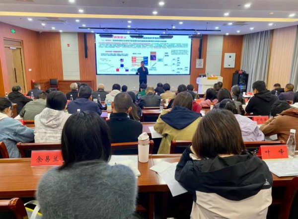 牛股动力 黄山市徽州区农技培训的“精准滴灌”模式